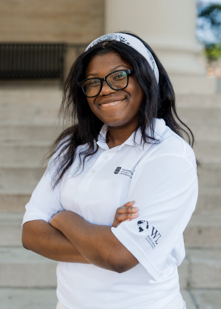 Deb Mbay's portrait.