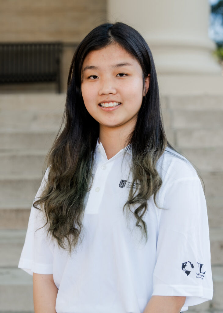 Zoe Qiu's portrait.
